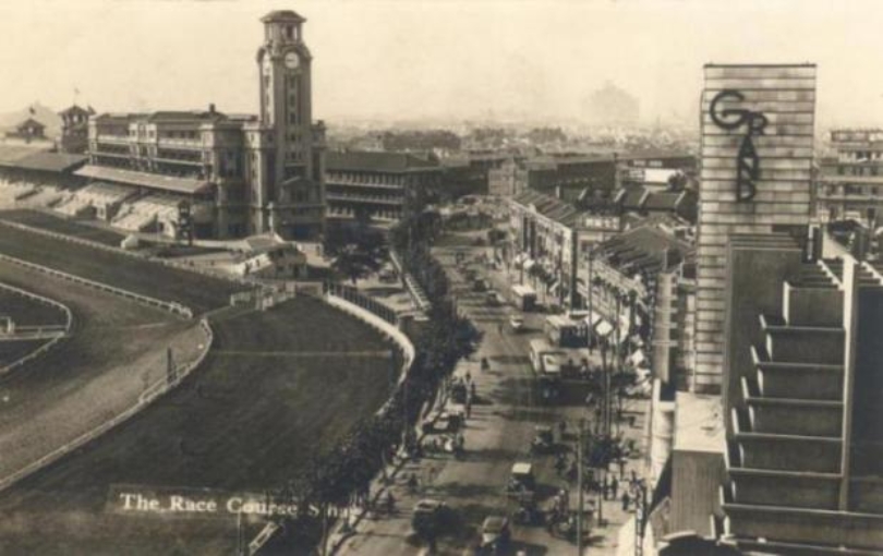 Shanghai People Square, Horse ridding building 2